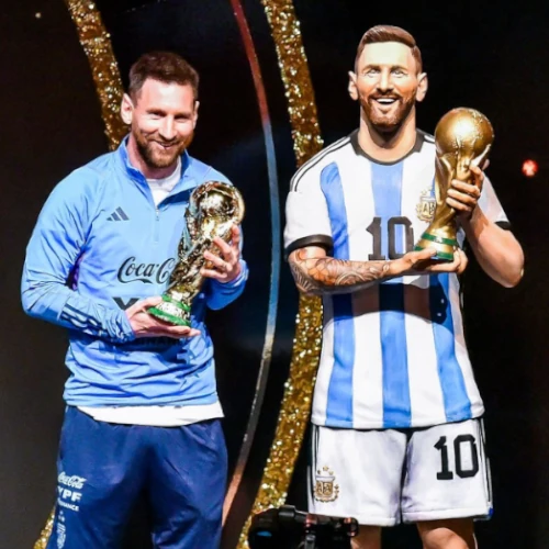 Buy Life-Size Messi Statue in Kylian Mbappé's fortune game for $108.000